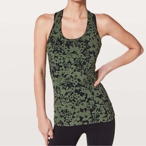 Lululemon Fitted Razorback Women's Tank